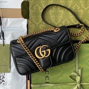 Gucci Black Leather GG Chain Shoulder Bag